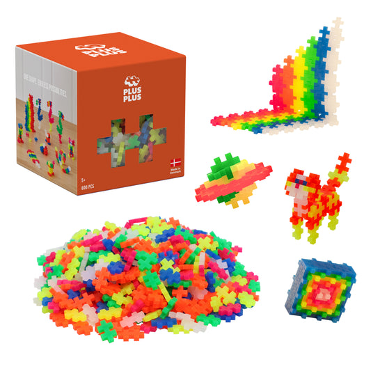 600 pc Open Play Mix - Neon: orange box with a pile of neon pieces and builds