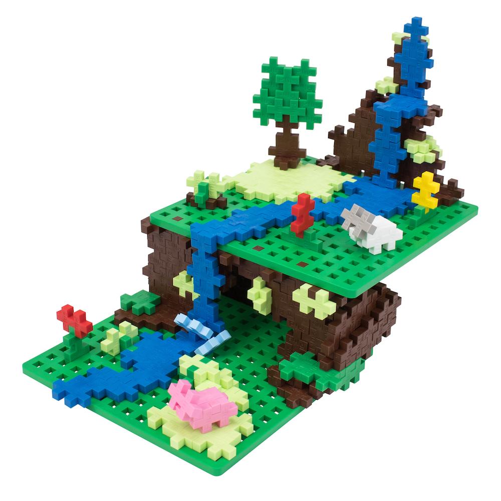 3600 pc Mixed Colors in Tub w/ 12 Baseplates