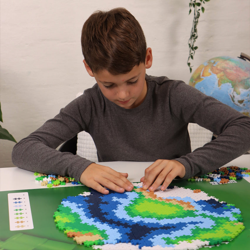 Puzzle By Number® - 800 pc Earth